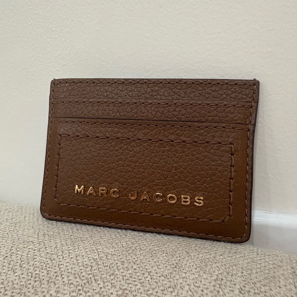 Marc Jacobs Chocolate Brown Card Holder with Gold Logo